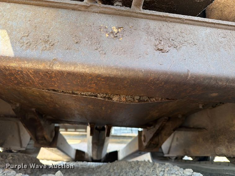 image for item FN2554 2002 Bobcat 334 mini excavator