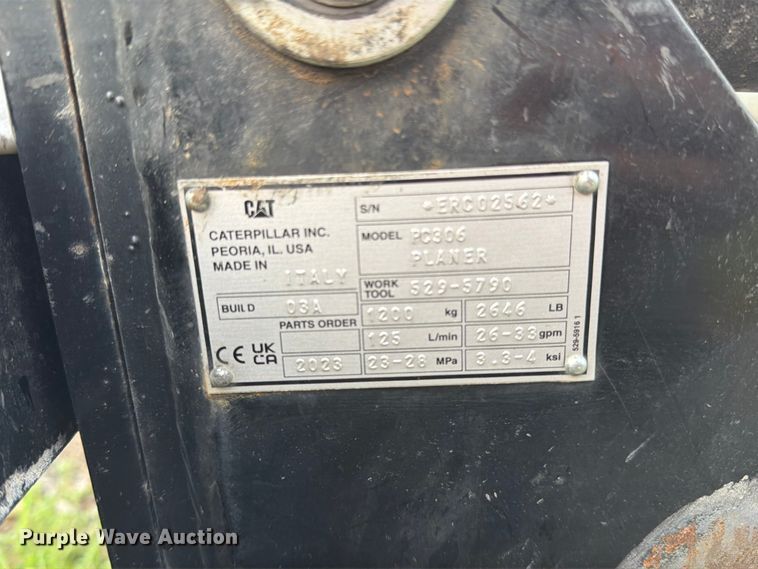 image for item FN5787 2023 Caterpillar PC306 skid steer cold planer
