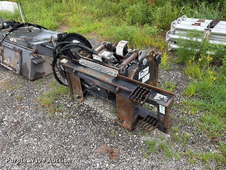 image for item FN5789 Caterpillar PC206 skid steer cold planer