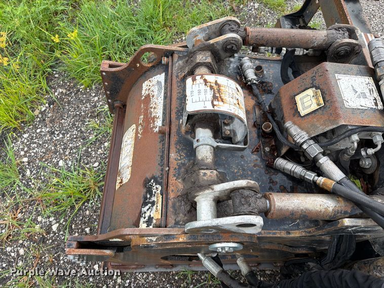 image for item FN5789 Caterpillar PC206 skid steer cold planer