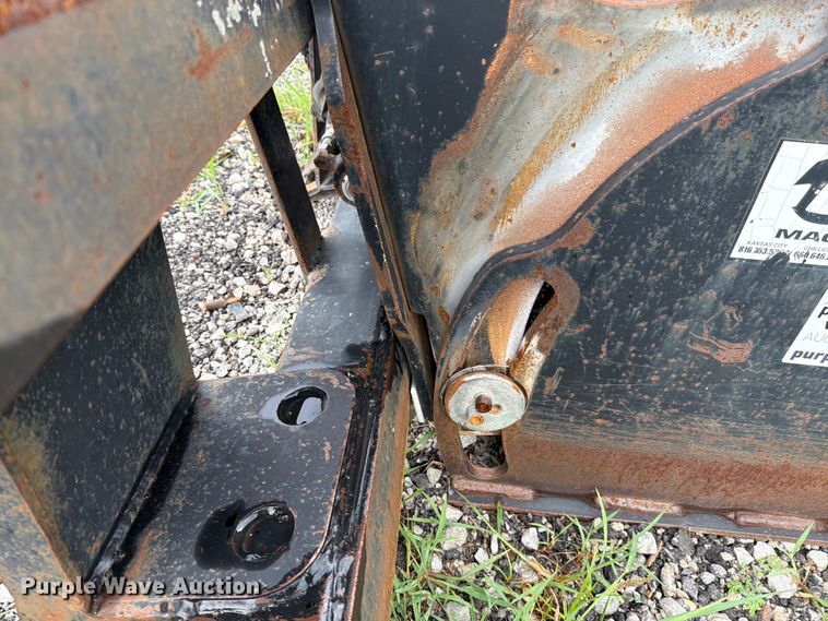 image for item FN5789 Caterpillar PC206 skid steer cold planer