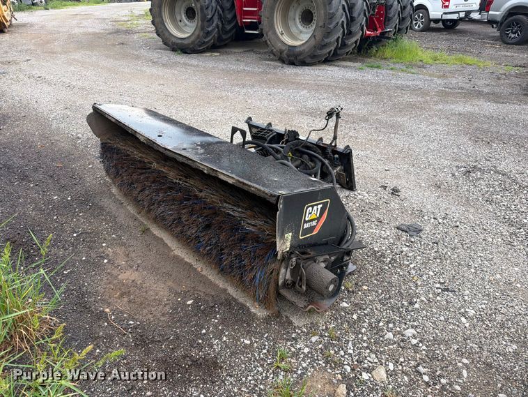 2017 Caterpillar BA118C skid steer sweeper