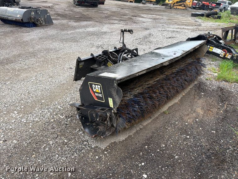image for item FN5791 2017 Caterpillar BA118C skid steer sweeper
