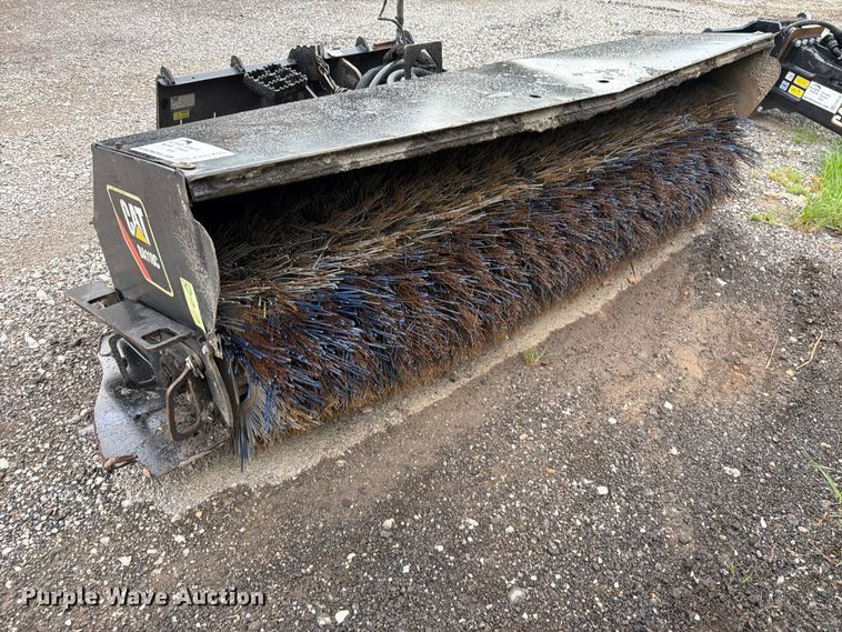 image for item FN5791 2017 Caterpillar BA118C skid steer sweeper