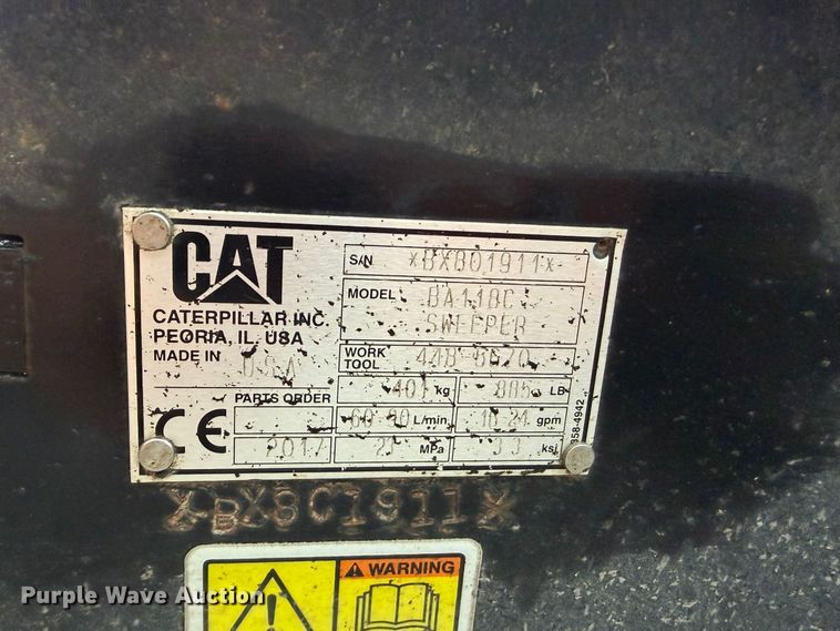 image for item FN5791 2017 Caterpillar BA118C skid steer sweeper