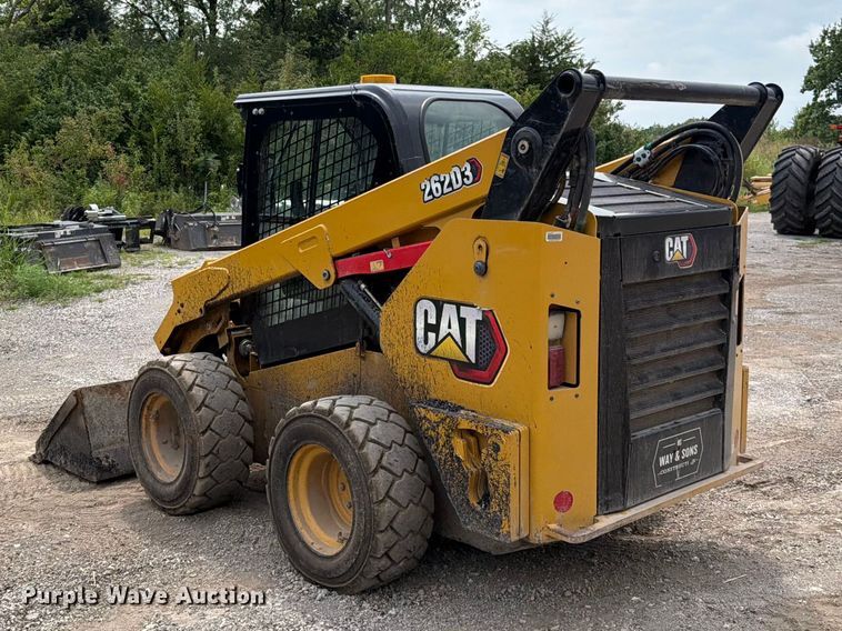 image for item FN5792 2024 Caterpillar 262D3 skid steer loader