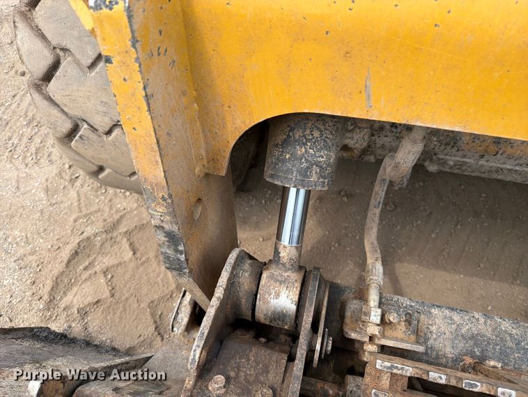 image for item FN5792 2024 Caterpillar 262D3 skid steer loader