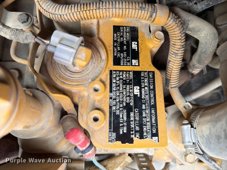 image for item FN5792 2024 Caterpillar 262D3 skid steer loader