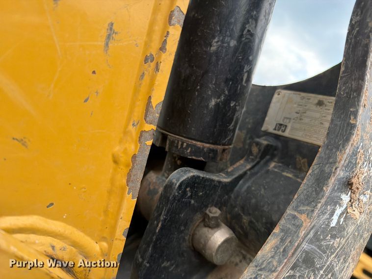 image for item FN5795 2022 Caterpillar 305CR mini excavator