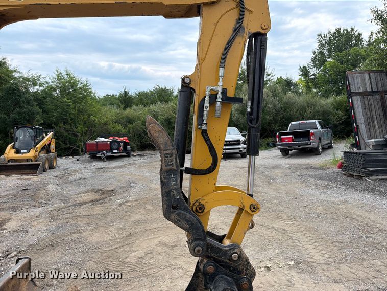 image for item FN5795 2022 Caterpillar 305CR mini excavator