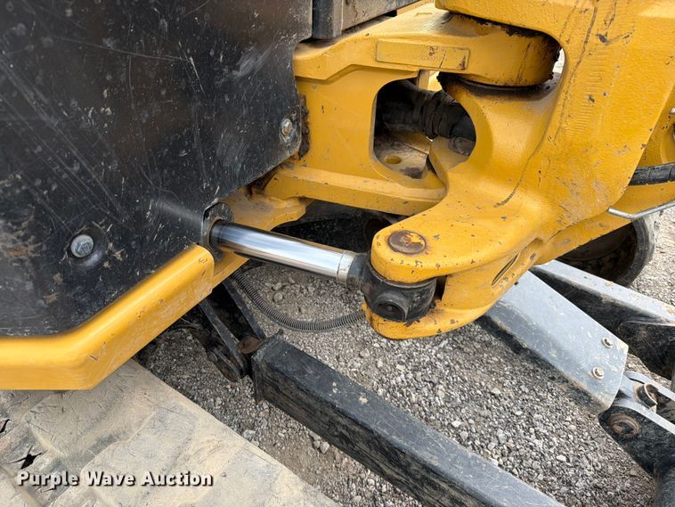 image for item FN5795 2022 Caterpillar 305CR mini excavator