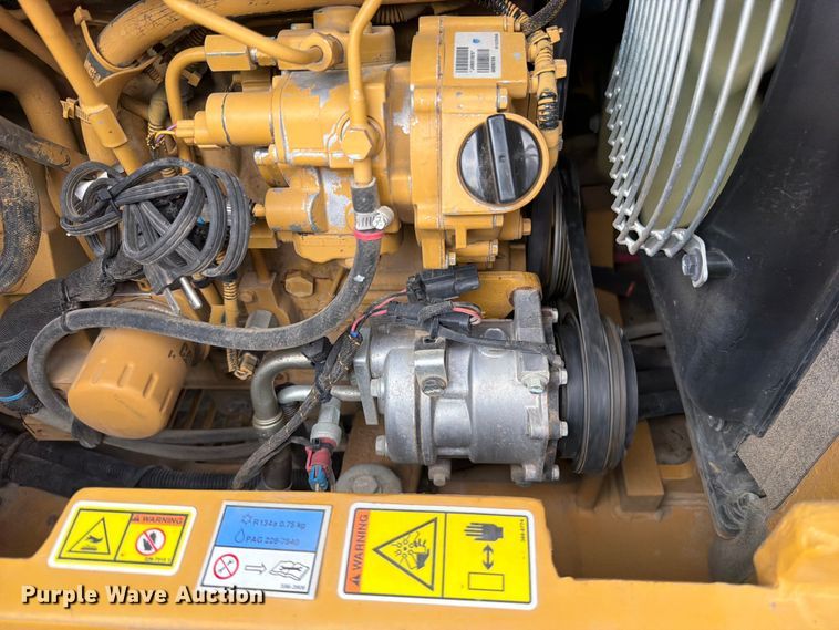 image for item FN5795 2022 Caterpillar 305CR mini excavator