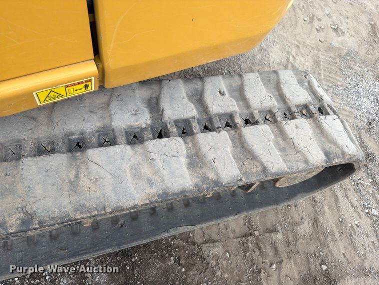 image for item FN5795 2022 Caterpillar 305CR mini excavator