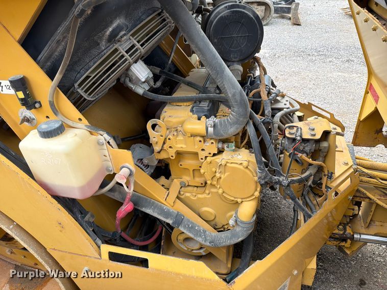 image for item FN5802 2004 Caterpillar CB-434D double drum vibratory roller