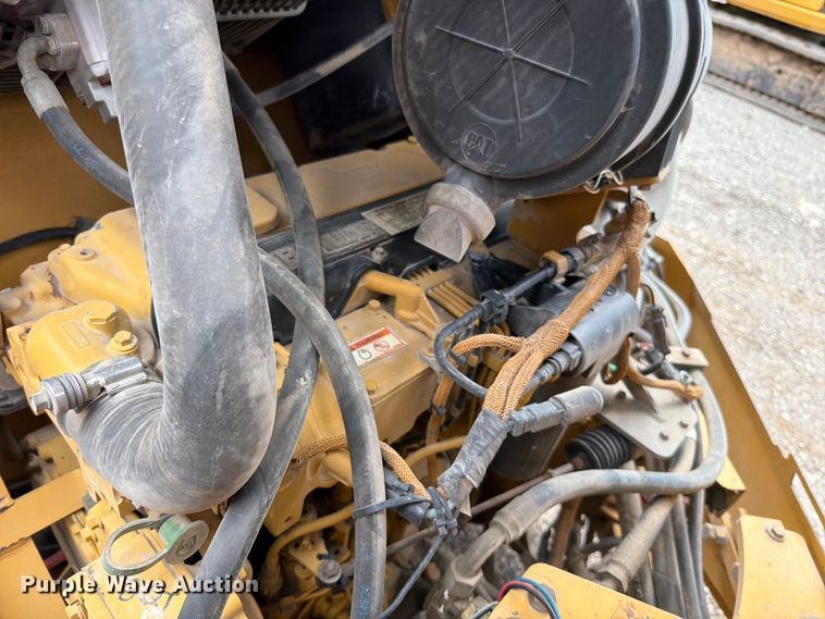 image for item FN5802 2004 Caterpillar CB-434D double drum vibratory roller