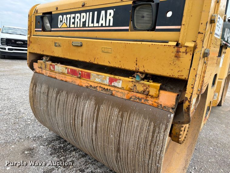 image for item FN5802 2004 Caterpillar CB-434D double drum vibratory roller
