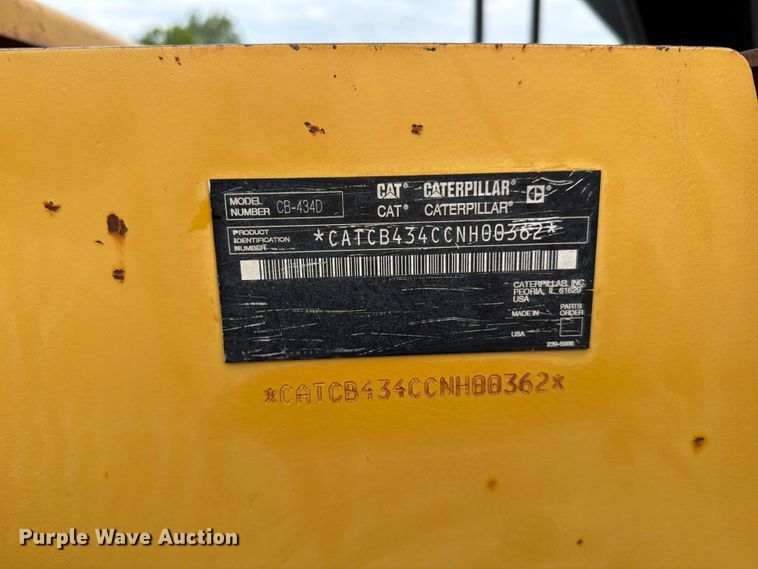 image for item FN5802 2004 Caterpillar CB-434D double drum vibratory roller