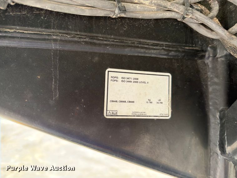 image for item FN5803 2016 Caterpillar CB64B double drum vibratory roller