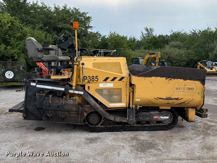 image for item FN5807 2017 Weiler P385 paver
