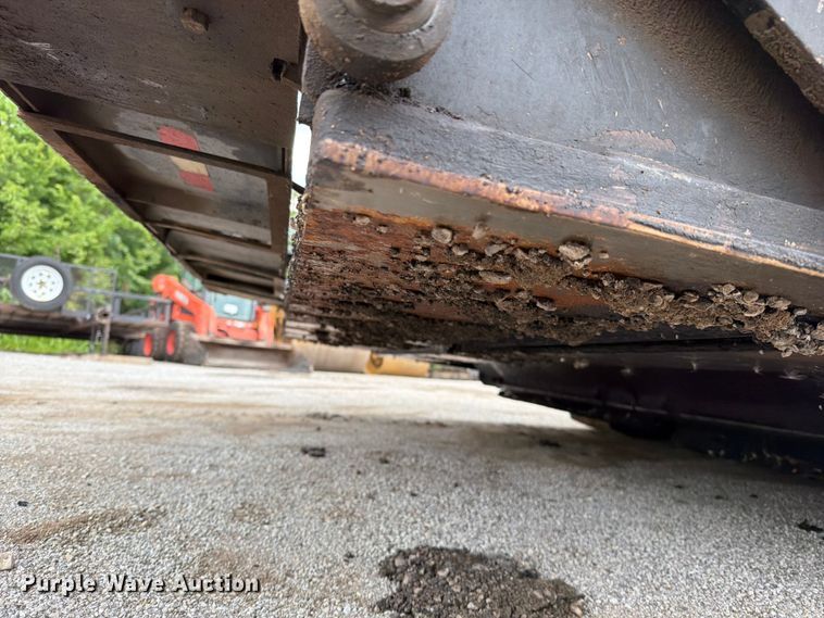 image for item FN5807 2017 Weiler P385 paver