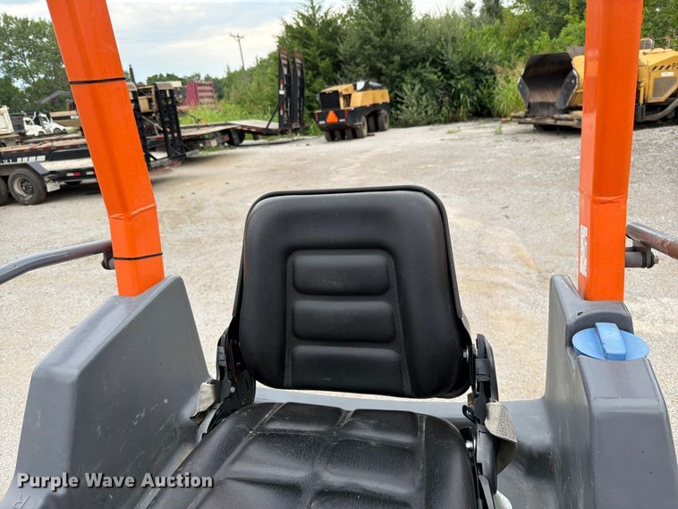 image for item FN5808 2015 Hamm HD12 double drum vibratory roller