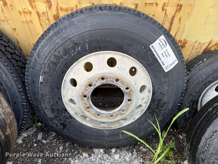 image for item FN5813 (20) tires and wheels