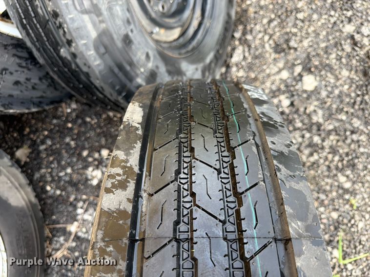 image for item FN5813 (20) tires and wheels