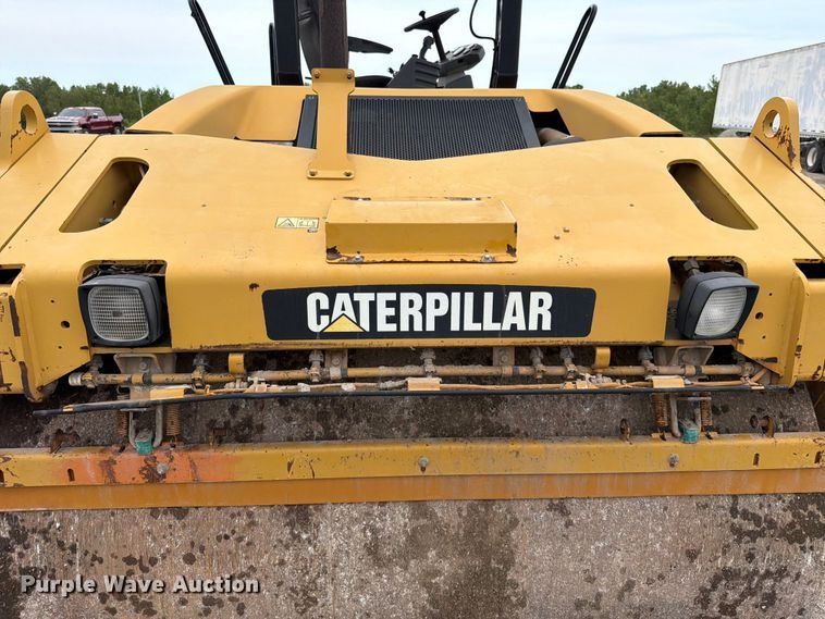 image for item FN5815 2007 Caterpillar CB-534D XW double drum vibratory roller