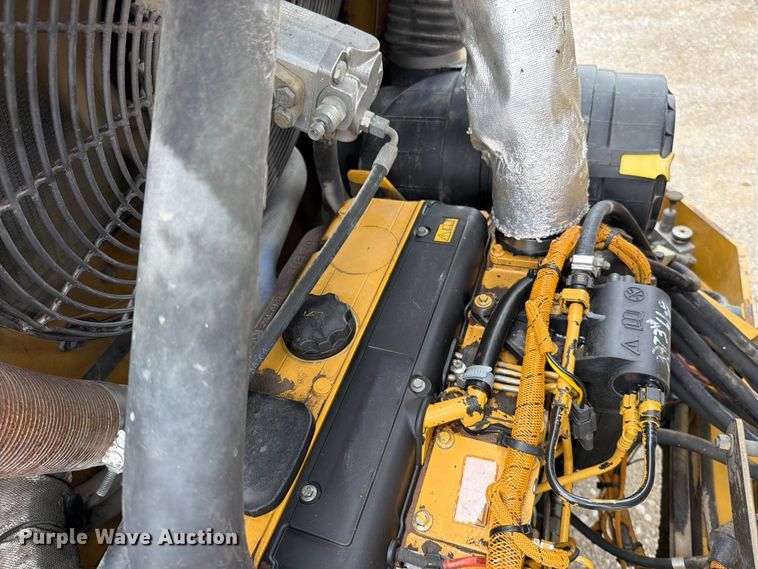 image for item FN5815 2007 Caterpillar CB-534D XW double drum vibratory roller