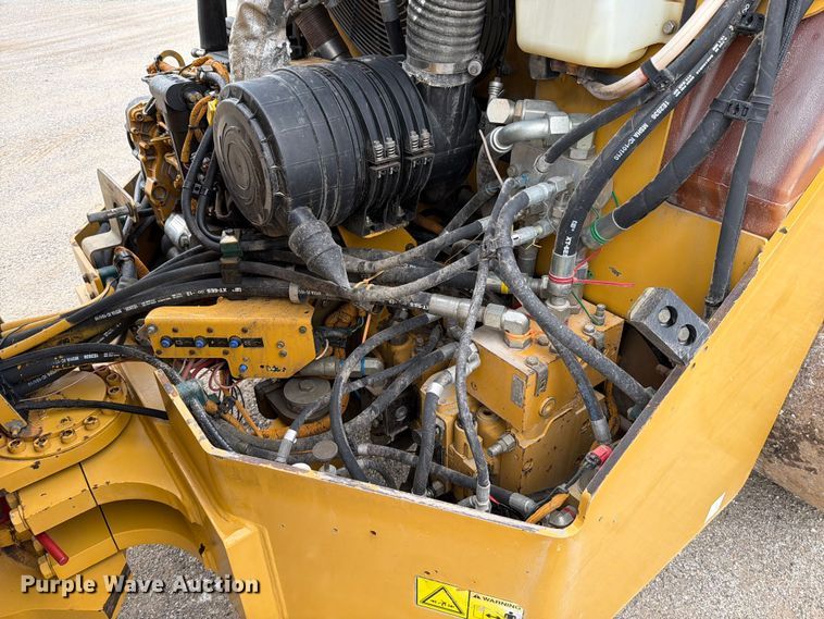 image for item FN5815 2007 Caterpillar CB-534D XW double drum vibratory roller