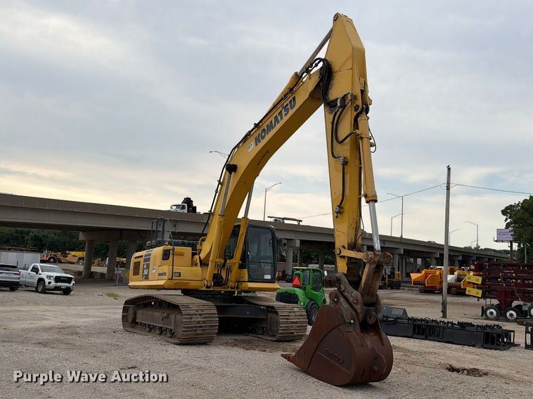 image for item FN5817 2014 Komatsu PC360LC-10 excavator