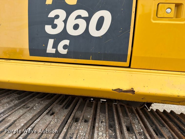 image for item FN5817 2014 Komatsu PC360LC-10 excavator