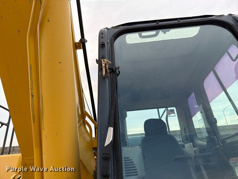 image for item FN5817 2014 Komatsu PC360LC-10 excavator