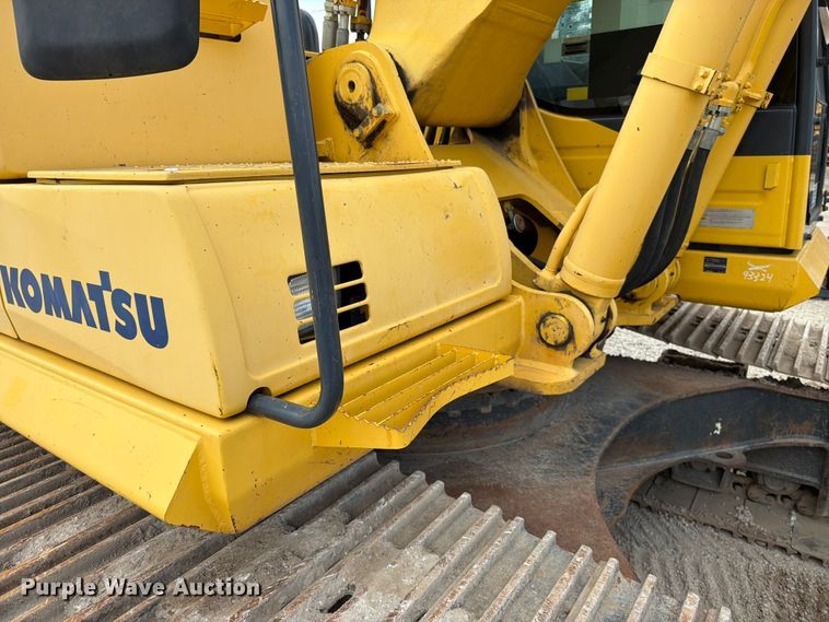 image for item FN5817 2014 Komatsu PC360LC-10 excavator