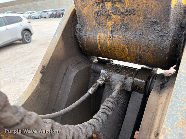 image for item FN5817 2014 Komatsu PC360LC-10 excavator