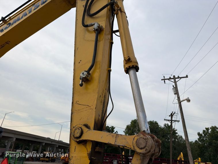 image for item FN5817 2014 Komatsu PC360LC-10 excavator