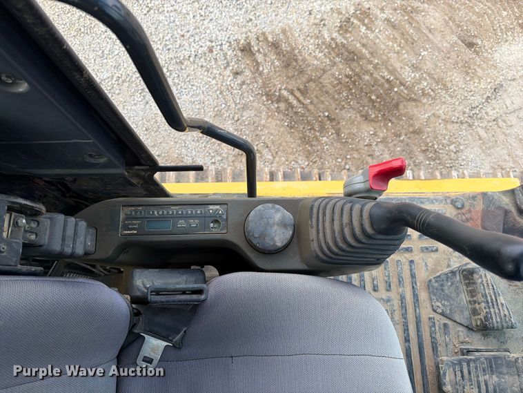 image for item FN5817 2014 Komatsu PC360LC-10 excavator