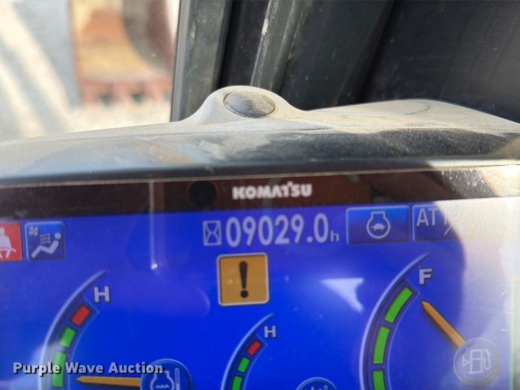 image for item FN5817 2014 Komatsu PC360LC-10 excavator