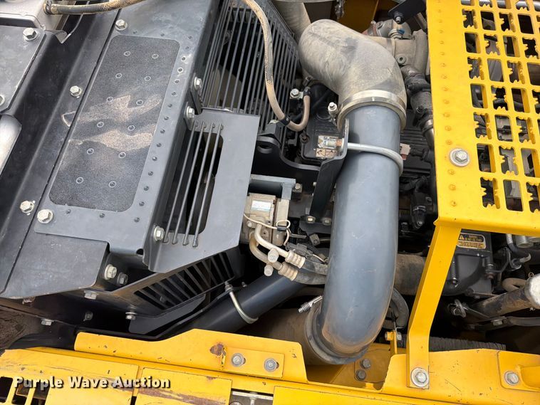 image for item FN5817 2014 Komatsu PC360LC-10 excavator