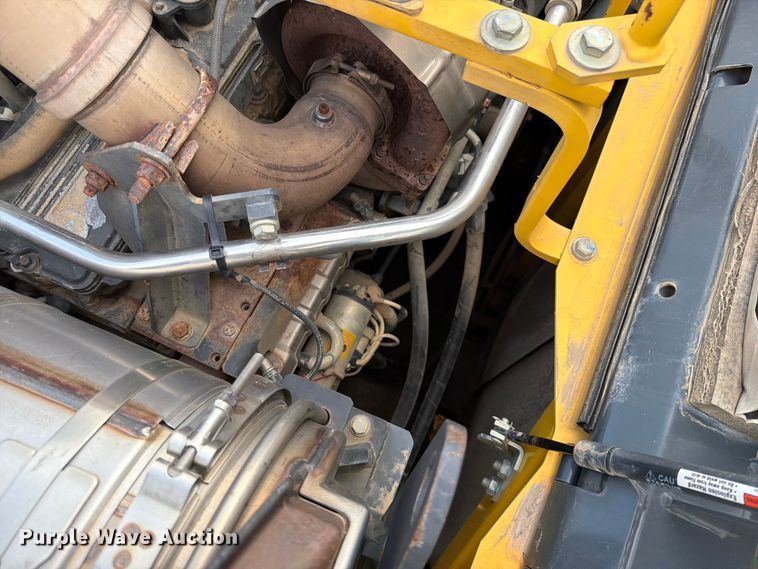 image for item FN5817 2014 Komatsu PC360LC-10 excavator