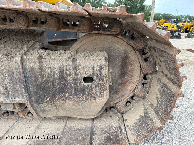image for item FN5817 2014 Komatsu PC360LC-10 excavator