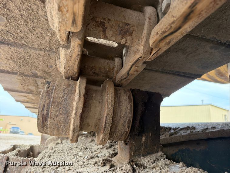 image for item FN5817 2014 Komatsu PC360LC-10 excavator
