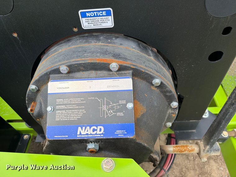 image for item FN5818 2026 Dyna V15-32 wood chipper