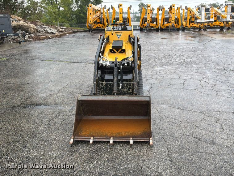 image for item FT6125 2024 Vermeer S925TX compact utility loader