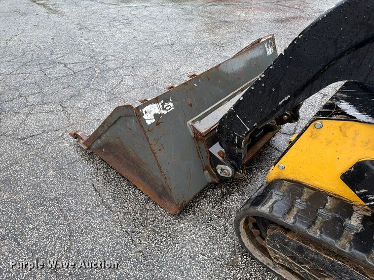 image for item FT6125 2024 Vermeer S925TX compact utility loader