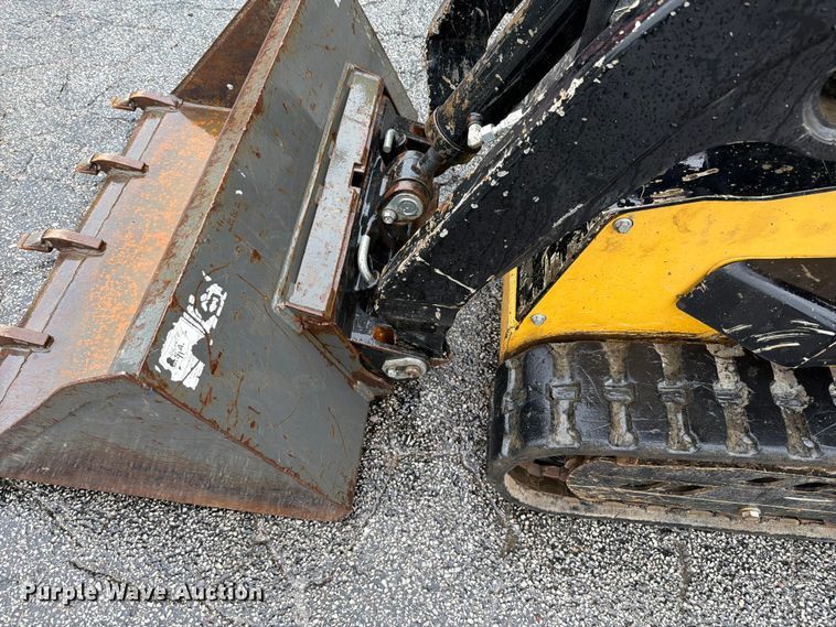 image for item FT6125 2024 Vermeer S925TX compact utility loader