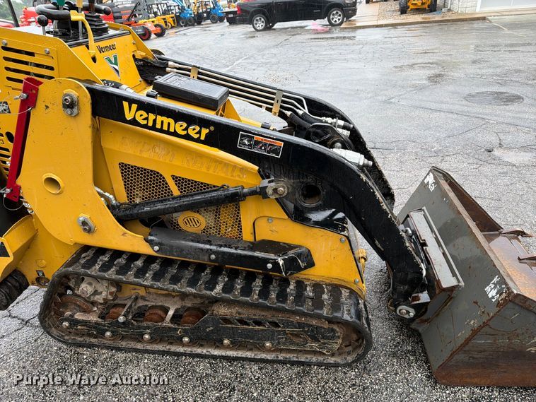 image for item FT6125 2024 Vermeer S925TX compact utility loader