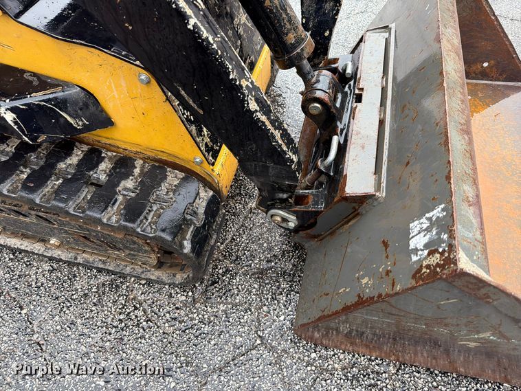 image for item FT6125 2024 Vermeer S925TX compact utility loader