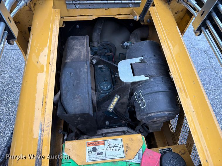 image for item FT6125 2024 Vermeer S925TX compact utility loader