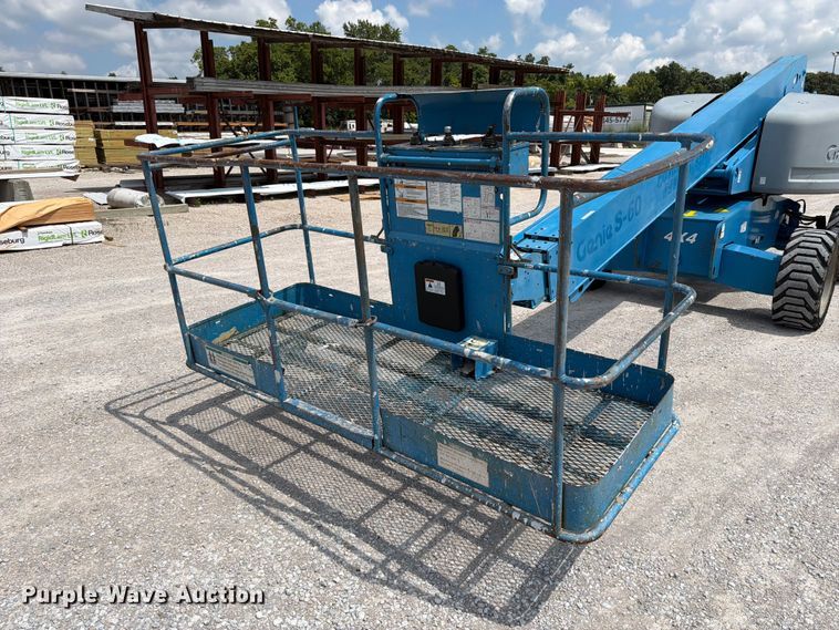 image for item FT6131 2006 Genie S-60 boom lift